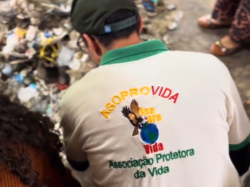 Vídeo Institucional Asoprovida Brasil